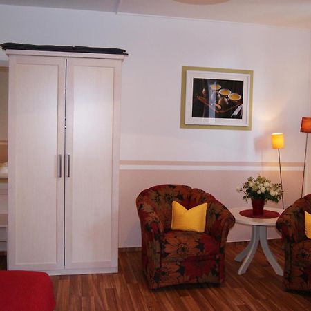 Deluxe Apartments Der "Alten Apotheke" プレロー エクステリア 写真